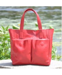 Женская кожаная сумка с карманами красная