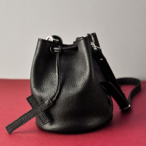 Женская кожаная сумка Jizuz Cross black черная